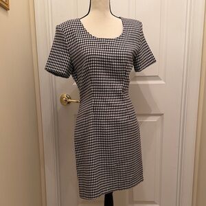Classic Black and White Houndstooth Dress Size 11/12.